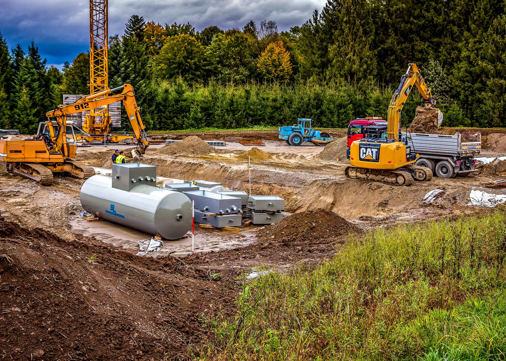 Фото экскаваторов компании ЭК Экскаваторы компании - Экскаваторный парк на фото